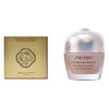 Shiseido Future Solution LX Total Radiance Foundation jauninamasis makiažo pagrindas SPF 15, atspalvis: Neutral 3, 30 ml