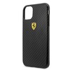 „Ferrari Ferrari“ kietas dėklas FESPCHCN58CBBK „iPhone 11 Pro“ gėrimas / gėrimas „On Track“ anglies efektas