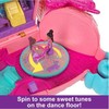 Mattel POLLY POCKET DOG PARTY RINKINYS KOMPAKTINIS LAGAMINAS + PRIEDAI 4+