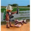 PLAYMOBIL SPECIAL PLUS Tyrinėtojas su kaimanų jaunikliu 71168