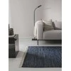 Dywan TOM spalva tamsiai mėlyna styl minimalistyczny 70x120 Benuta