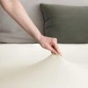 Prześcieradło AMBER spalva kreminė styl klasyczny materiał jersey 200-220x200 DecoKing
