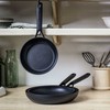 Keptuvė keramikinė 24 cm / KitchenAid