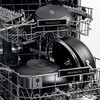 KitchenAid - Kaltinė grūdinto aliuminio keptuvė su dangčiu ir pagalbine rankena - juoda - 28 cm