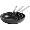 KitchenAid - Kaltinio grūdinto aliuminio keptuvių rinkinys, 3 vnt. - juodos - 20 cm, 24 cm, 28 cm