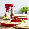 KitchenAid - Vidutinio dydžio kepimo skarda su dangčiu - „Empire Raudona“
