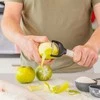 „KitchenAid“ Y formos daržovių skustukas, porceliano baltumo