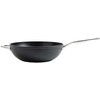 KitchenAid - Kaltinis grūdinto aliuminio vokas su pagalbine rankena - juodas - 30 cm