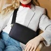 Aarni Large Crossbody Bag -olkalaukku, musta/kulta
