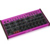 Behringer EDGE - analoginis pusiau modulinis perkusinis sintezatorius