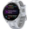 Išmanusis laikrodis Garmin Forerunner 965, Titano apvadas su „Whitestone“ (baltojo akmens) spalvos korpusu ir „Whitestone“ (baltojo akmens) ir „Powder Grey“ (pilkšvos) spalvos silikoniniu dirželiu