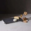 Akmeninė lenta sūriui patiekti + 3 peiliai ant stovo, elegantiškas virtuvės komplektas - SECRET de GOURMET