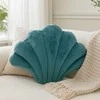 Home Styling Collection Decorative shell-shaped pillow MORNI, 43 x 33 cm