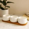 Secret De Gourmet Bamboo Porcelianinių mirkymo indelių rinkinys APERIO, 3 x 200 ml, bambukinis padėklas