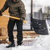 Fiskars X-series™ lenktas sniego stūmiklis
