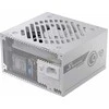 750W „Seasonic Core GX-750-V2-Baltas“ kabelių valdymas