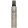 REF Volume &amp; Bodifying No.345 Veganiškos plaukų formavimo putos, suteikiančios apimties ir tekstūros, vidutinės fiksacijos, 250 ml