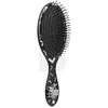 Wet Brush Wet Hipster iššukavimo priemonės eskizas