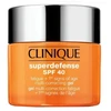 Clinique Superdefense plataus spektro Spf40 nuovargio ir pirmųjų amžiaus požymių korekcinis gelis 30 ml