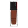 „Shiseido Synchro Skin Radiant Stangrinamasis“ skystas makiažo pagrindas 550 SPF 30, 30 ml
