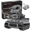 CaDA kaladėlės Nuotolinio valdymo rutulinis tankas Važiuoklė military Tiger Tiger RC 925 dienos