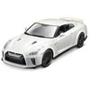 Bburago Nissan GT- R 1: 24 baltos spalvos