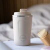 CREAM AYA&IDA Nerūdijančio plieno kelioninis puodelis 'Kreminis rusvai gelsvas' - 380 ml