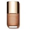 „Clarins“, „Everlasting Youth“, senėjimą stabdantis skystas makiažo pagrindas, 110,5, gelsvai ruda, 15 ml *Mėginys