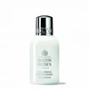 Molton Brown Kumudu plaukų apimties kondicionierius, 100 ml