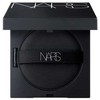 „Nars Natural Radiant Longwear Cushion“ pudros makiažo pagrindas, tuščias, plastikinis, kompaktiškas dėklas, juodas