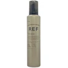 REF Volume & Bodifying No.345 Veganiškos plaukų formavimo putos, suteikiančios apimties ir tekstūros, vidutinės fiksacijos, 250 ml