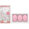 „Trio Woods Of Windsor True Rose drėkinantis masažinis muilas su palmių aliejumi, 3 vnt., 60 g“