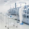 Steinberg Systems Laboratorinis kosmetinis gydymo vežimėlis pagamintas iš plieno, 2 stalčiai, 2 lentynos, 85 x 54 x 28 cm