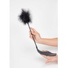 Secretplay 100 Fetish Secret Play Dual-Sided Intimate Priedas Juodas Feather &amp; Whip 21cm