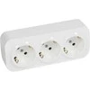 LEGRAND Forix trigubas SCHUKO standartinis lizdas su saugikliu, 16A, 3 x 2P + įžeminimas. Komplektuojamas su išoriniu pagrindu, baltas.