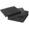 LINDAB vibraciją slopinantis kilimėlis GKUDDE10025. Matmenys 100 x 100 x 25 mm. Maksimali apkrova 10 kg/cm². Tik naudojimui patalpose.