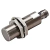 „Omron“ artumo jutiklis E2E-X8B1TL18-M1 indukcinis nikelio-žalvario ilgas korpusas M18