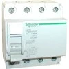 SCHNEIDER ELECTRIC HPFI srovės nuotėkio jungiklis, 40A, 4 polių, 30mA suveikimo srovė. Nulinis gnybtas dešinėje pusėje. A tipo, 230V AC, 72 mm pločio.