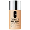 „Clinique Even Better“ drėkinamasis skystas makiažo pagrindas be parabenų, 27 „Butterscotch“ SPF 15, 30 ml