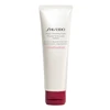 „Shiseido Essentials Deep“ skaistinamosios valomosios putos, 125 ml *Testuojamasis rinkinys