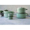 Staub La Cocotte Apvalus ketaus puodas, 2,2 l, mėtų spalvos