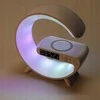 LED RGB naktinė lempa su „Bluetooth“ kolonėle ir QI belaidžiu įkrovikliu