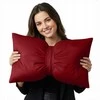 Veliūrinė dekoratyvinė pagalvė „Bow“ 30×50 cm, Burgundy