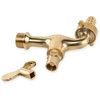 Čiaupas 1/2" išor.sr., su išėjimu 3/4" ir jungtim 13mm žarnai Bradas, žalvaris
