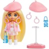 Lėlė Barbie Extra Mini Minis su berete ir kitais priedais