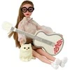 Lėlė Emily su gitara ir kačiuku