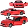 Metalinis automobilis Ford Mustang GT su šviesos ir garso efektais