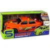 Sportinis automobilis su garsais, oranžinis