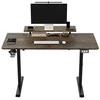 ULTRADESK HIGHLANDER BROWN Biurko su elektryczną regulacją aukščio su laikikliu ausinės i kable 120X60 cm, ruda