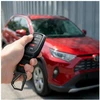 Spigen TK100 Automobilio raktų dėklas - Juodas